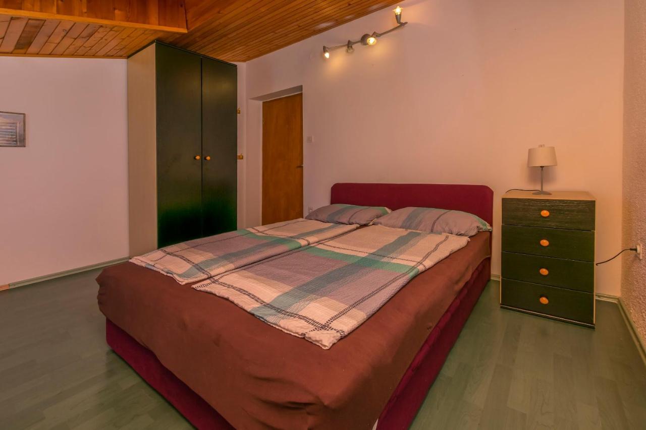 Apartments Olivera Rogoznica  Luaran gambar