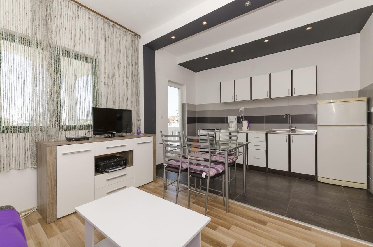 Apartments Olivera Rogoznica  Luaran gambar