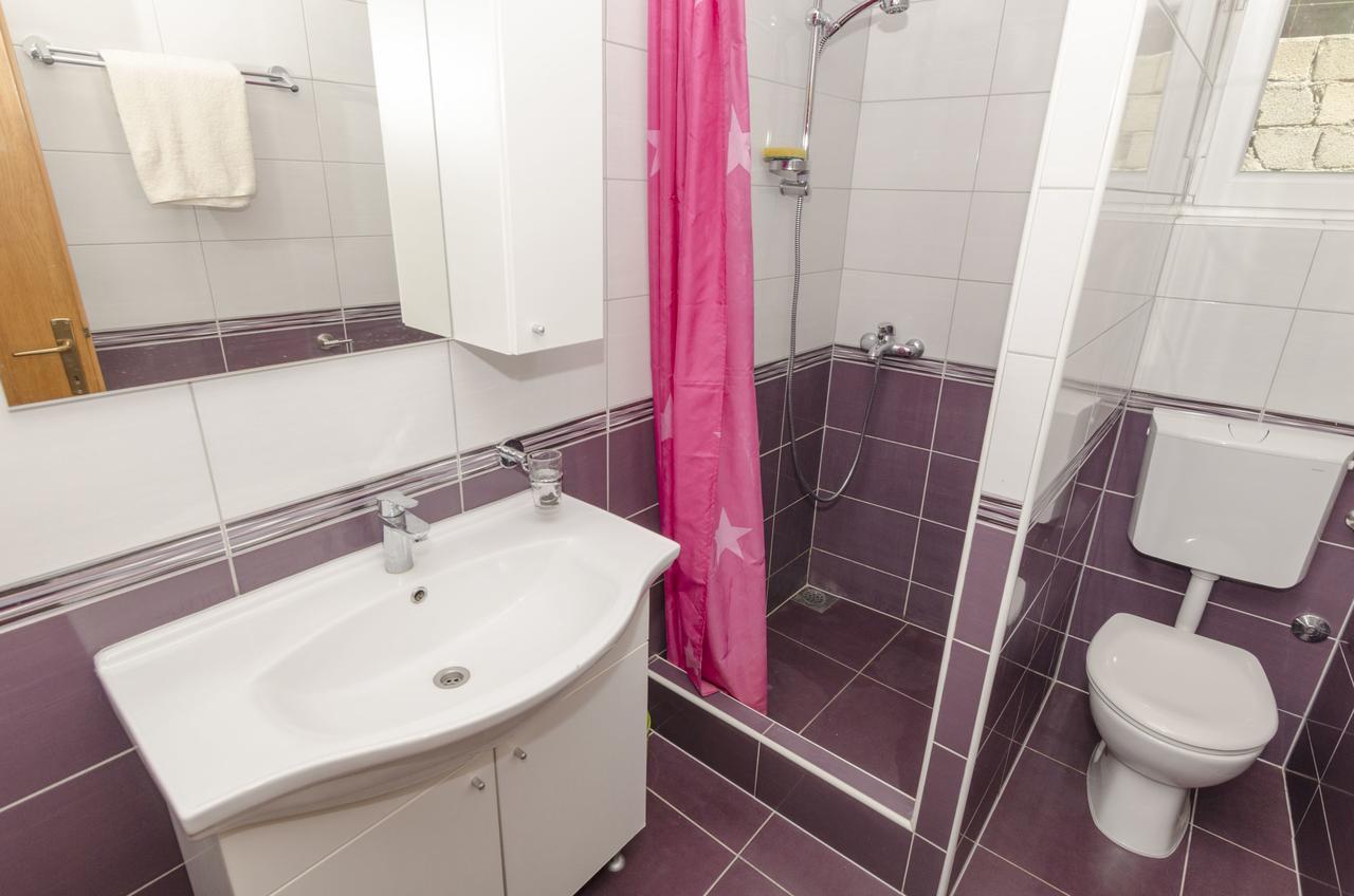 Apartments Olivera Rogoznica  Luaran gambar